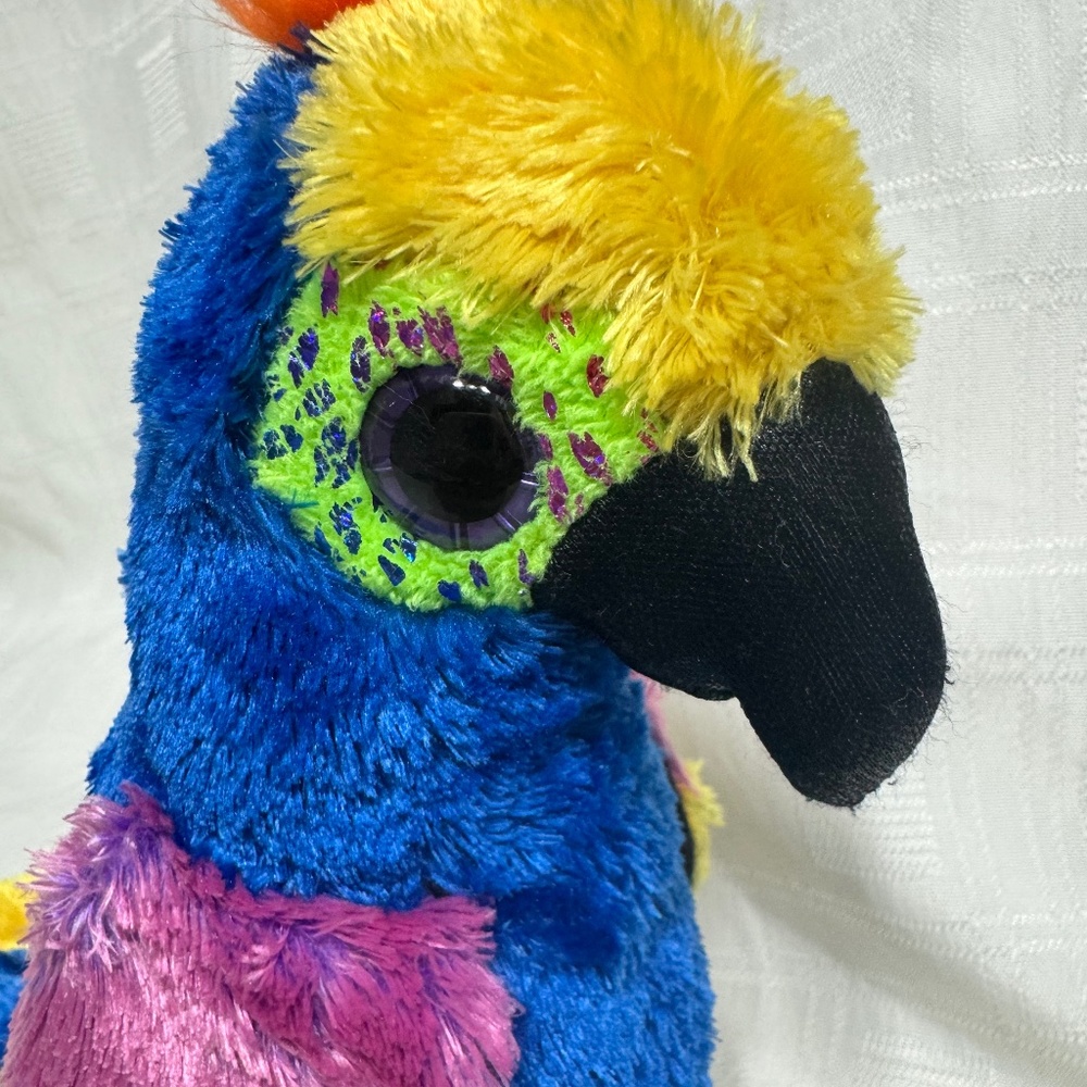 Ty Silk Winnie The Multicolor Parrot preloved and played with no tag 2017